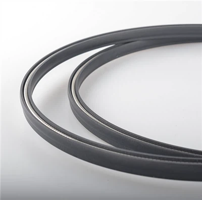 Sello energizado por resorte de fibra de carbono